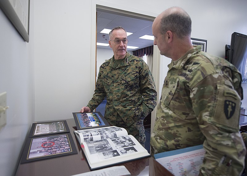 File:Joseph Dunford and John Kem 171207-D-PB383-002 (38011487465).jpg