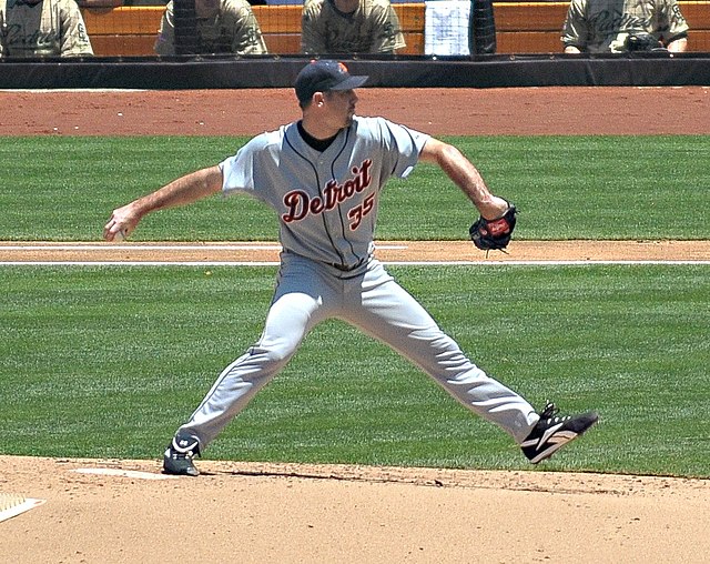 Verlander pitching in 2008