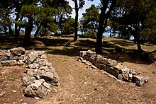 Sanctuary of Poseidon, Kalaureia Kalaureia temple peribolos.jpg