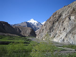 <span class="mw-page-title-main">Kang Yatze</span> Mountain in Markha valley in Ladakh, India