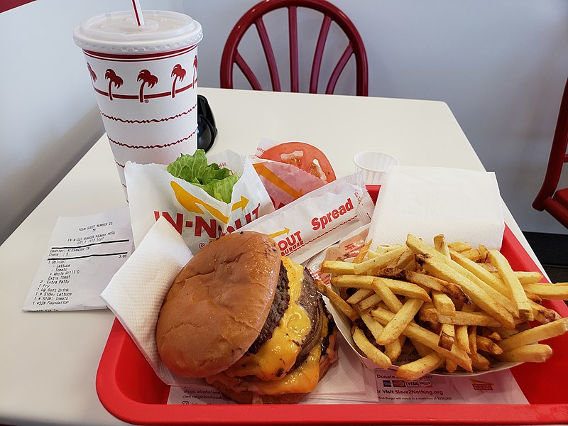 File:Kearny Mesa In-n-out Burger visit 17Oct2018 - 5.jpg