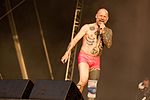 Vorschaubild für Datei:Knorkator Rockharz 2016 13.jpg