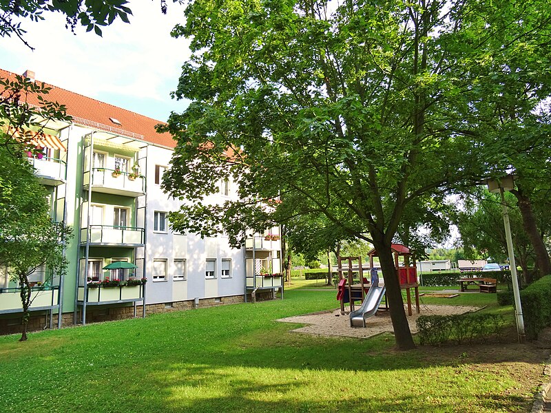 File:Kohlbergstraße, Pirna 121949271.jpg