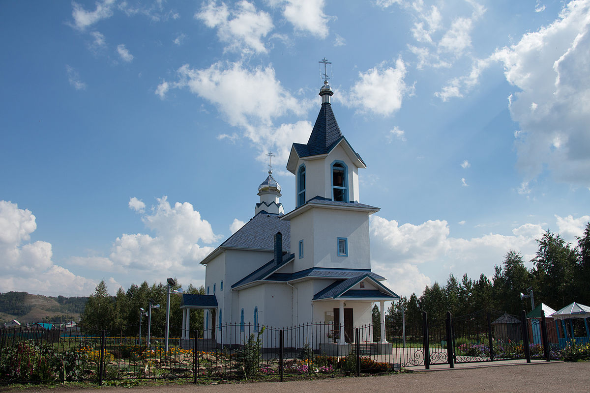 Файл:Krestovozdvizhensky church 01.jpg — Википедия