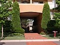 The east pedestrian entrance to the railway line and Queen Street, Concord West