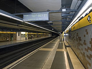 <span class="mw-page-title-main">Llacuna station</span> Metro station in Barcelona, Spain