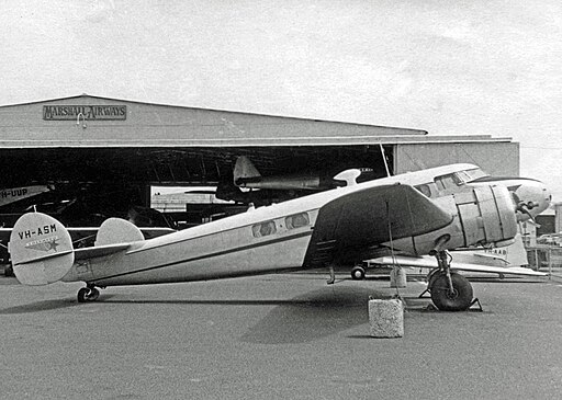 Lockheed 10B VH-ASM Marshall Aws Bankstown 4.10.70 edited-2