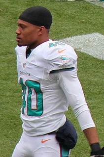 Lowell Rose American football player (born 1990)