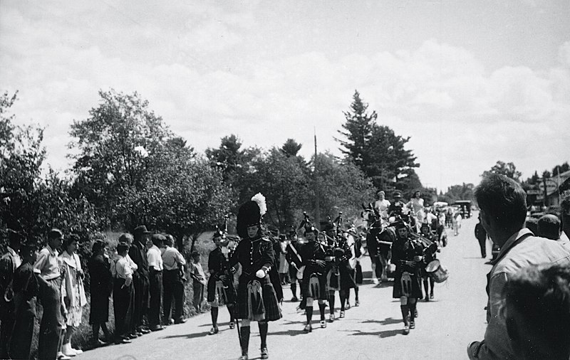 File:Lumberman's Picnic Parade c1947 Cloyne, Ontario (13913032858).jpg