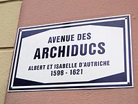 Luxembourg, av. des Archiducs - nom de rue.JPG