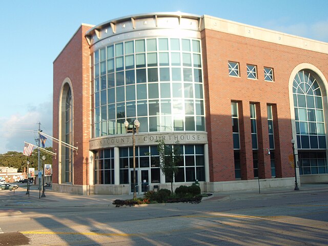 Lyon County Courthouse in Emporia (2009)