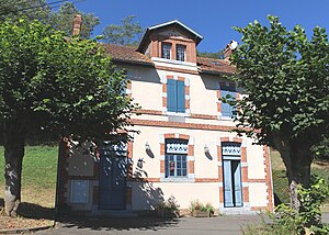 Mairie de Villefranque (Hautes-Pyrénées) 1.jpg