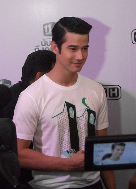 ไฟล์:Mario_Maurer_at_CTW_10-5-2015.jpg