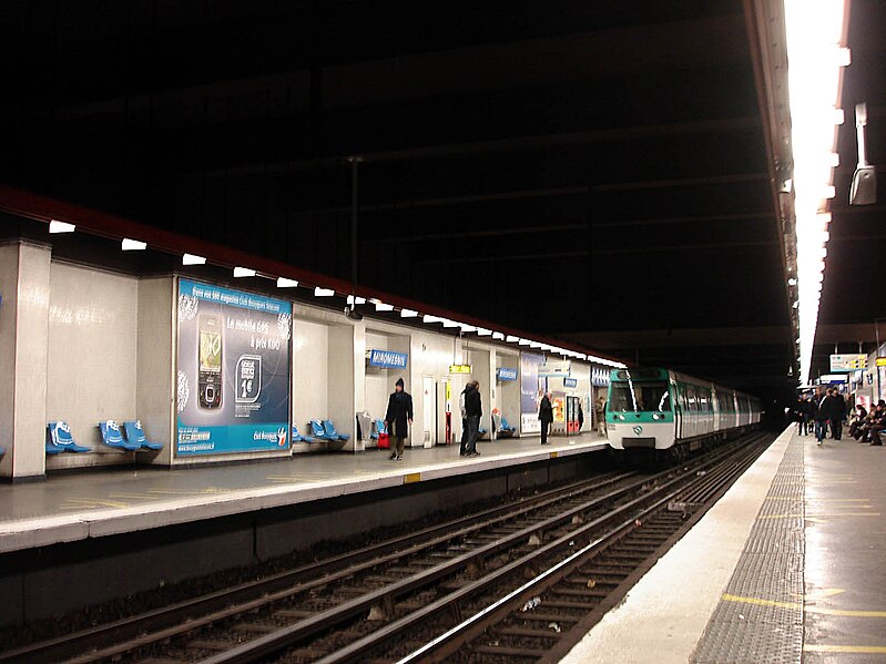 File:Metro de Paris - Ligne 13 - Miromesnil 02.jpg