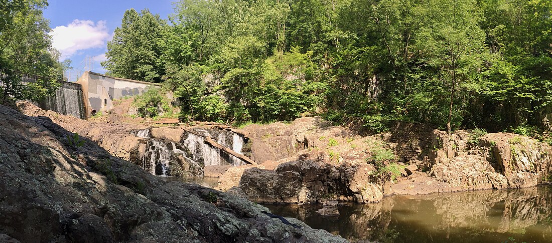 Middle Brook (Raritan River tributary)