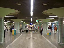 Shopping arcade and entrance to the station Mk Frankfurt Hauptwache 3.jpg