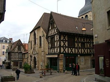 Maisons ancianas.