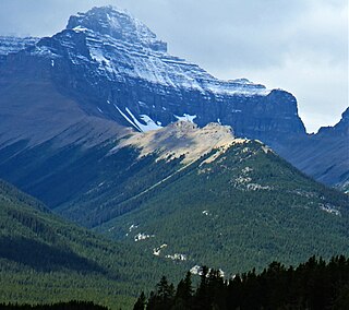 Mount Erasmus Mountain in Banff NP, Alberta, Canada