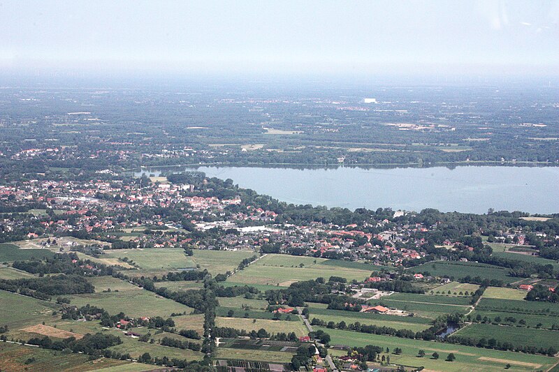 File:Oldenburg nach Bad Zwischenahn Landesgartenschau 31.JPG