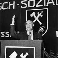 Otto Strasser Saksan sosiaaliliiton kongressissa 1957.