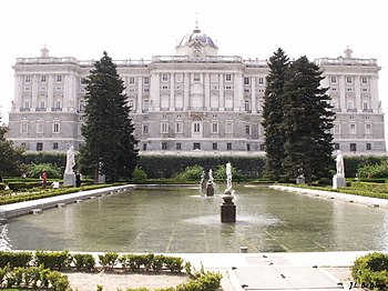 Palacio Real - Jardines Sabatini 3.jpg