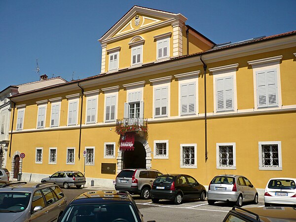 The Strassoldo Palace, residence of the Bourbon family in exile