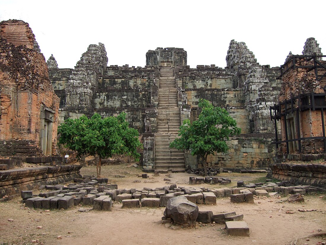 Phnom Bakheng