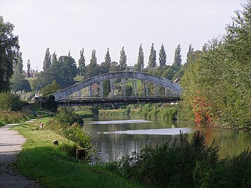 Pont sur la Sambre.