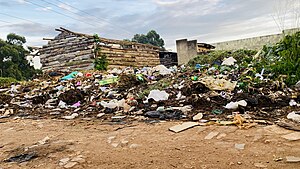 Poor garbage disposal in Kyarushozi town in Kyenjojo district in western Uganda 01.jpg