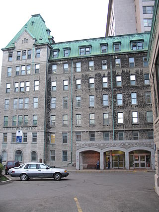 <span class="mw-page-title-main">Hôtel-Dieu de Québec</span> Hospital in Quebec City, Quebec