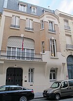 Residence de l'ambassadeur du Nepal a Paris.jpg