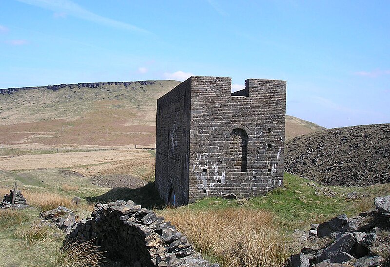 File:Redbrook Engine House.jpg