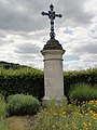 Une des croix de chemin au bord du D 1190 direction Gorgny.