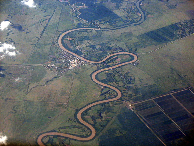 800px-Rio-cauto-cuba.JPG