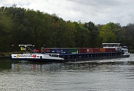 Rubicon (ship, 1975), bow and port side view