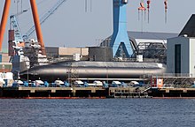 S44 Egyptian submarine of German submarine class 209-1400mod at Kiel.jpg