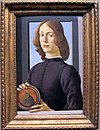 Sandro botticelli, ritratto di giovane con medaglione 01.JPG