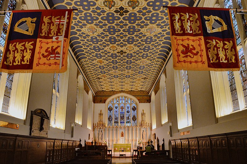 File:Savoy Chapel, interior.jpg