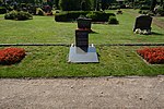 Schleswig-Holstein, Albersdorf, Friedhof NIK 8494.jpg