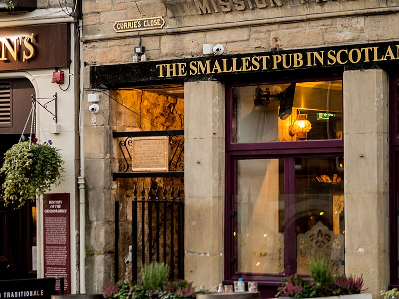 File:Scotland Pub.jpg