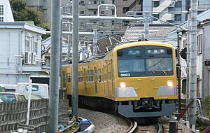 豊島園駅へ向かう列車（2011年）