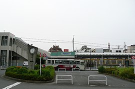 西武柳沢駅南口