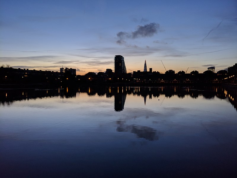 File:Shadwell Basin 2.jpg