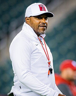 <span class="mw-page-title-main">Stan Drayton</span> American football player and coach (born 1971)