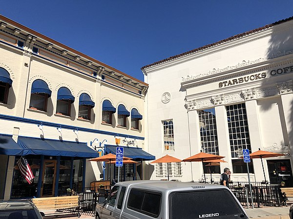 Image: Starbucks at Wells Fargo building, Plaza, 101 E. Chapman Ave., Orange, California