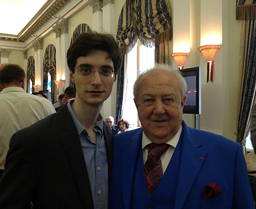 Stass Shpanin and President of the Russian Arts Academy Mr. ZurabTsereteli