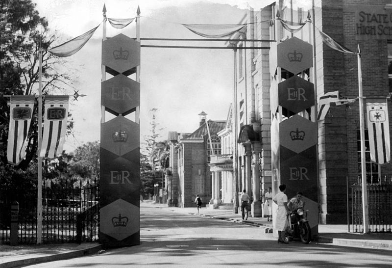 File:StateLibQld 1 212636 Decorated gateway for The Queen's visit to Brisbane in 1954.jpg