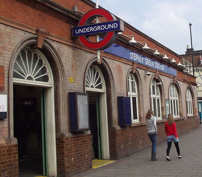 File:Stepney Green Station.jpg