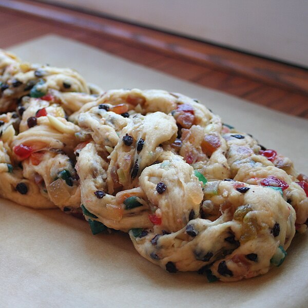 File:Stollen with candied fruits and nuts.jpg