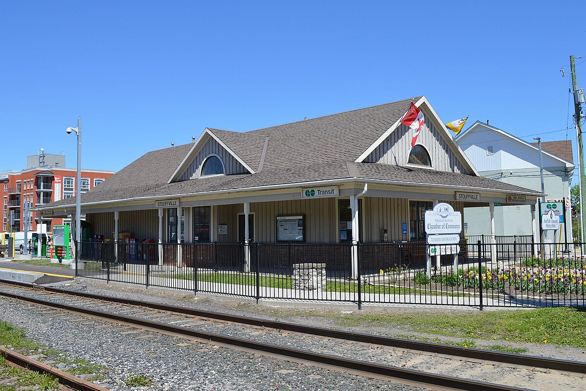 File:Long Branch GO Station building wide.JPG - Wikimedia Commons